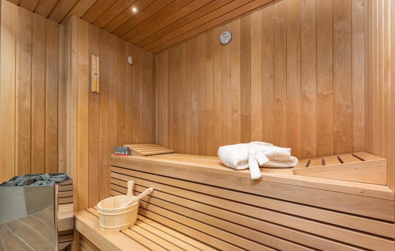 Hotel Dua Residence 포레치 외부 사진