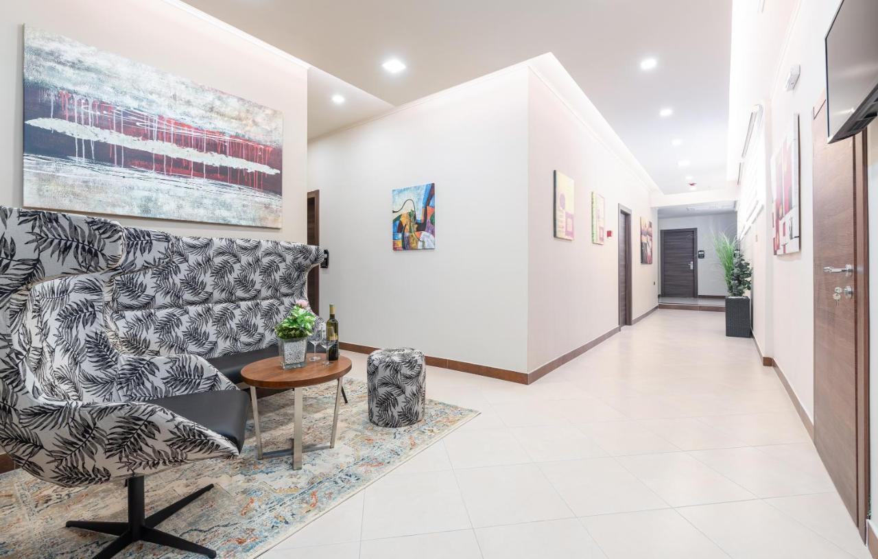 Hotel Dua Residence 포레치 외부 사진