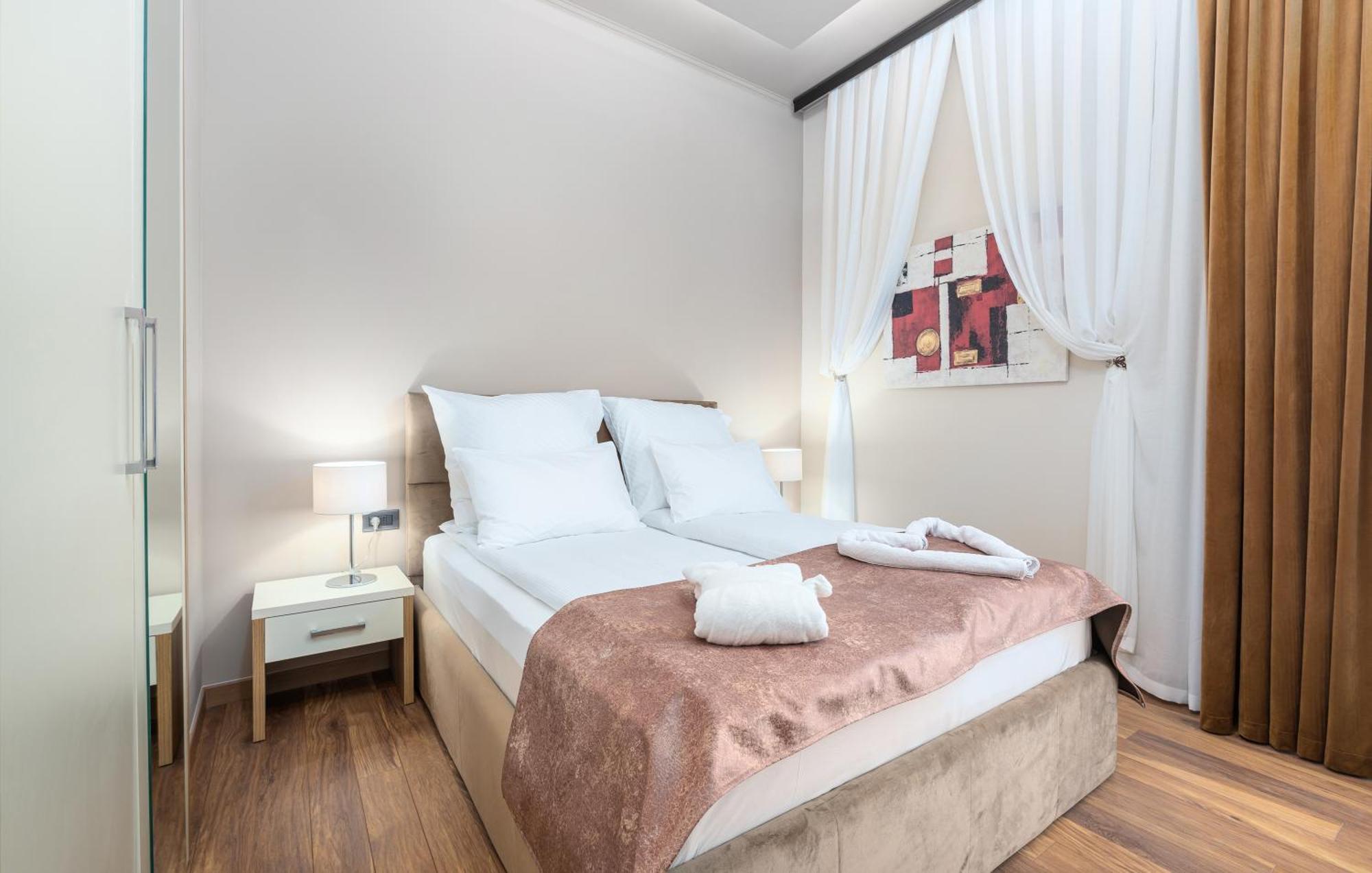 Hotel Dua Residence 포레치 외부 사진
